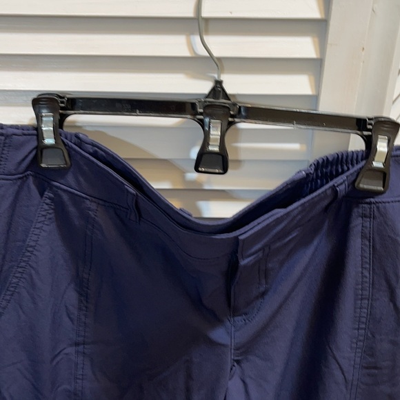 ATHLETA UTILITY PANTS. A1 - Picture 2 of 7